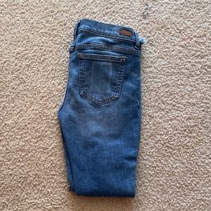 Sneak Peek Low Rose Skinny Jeans